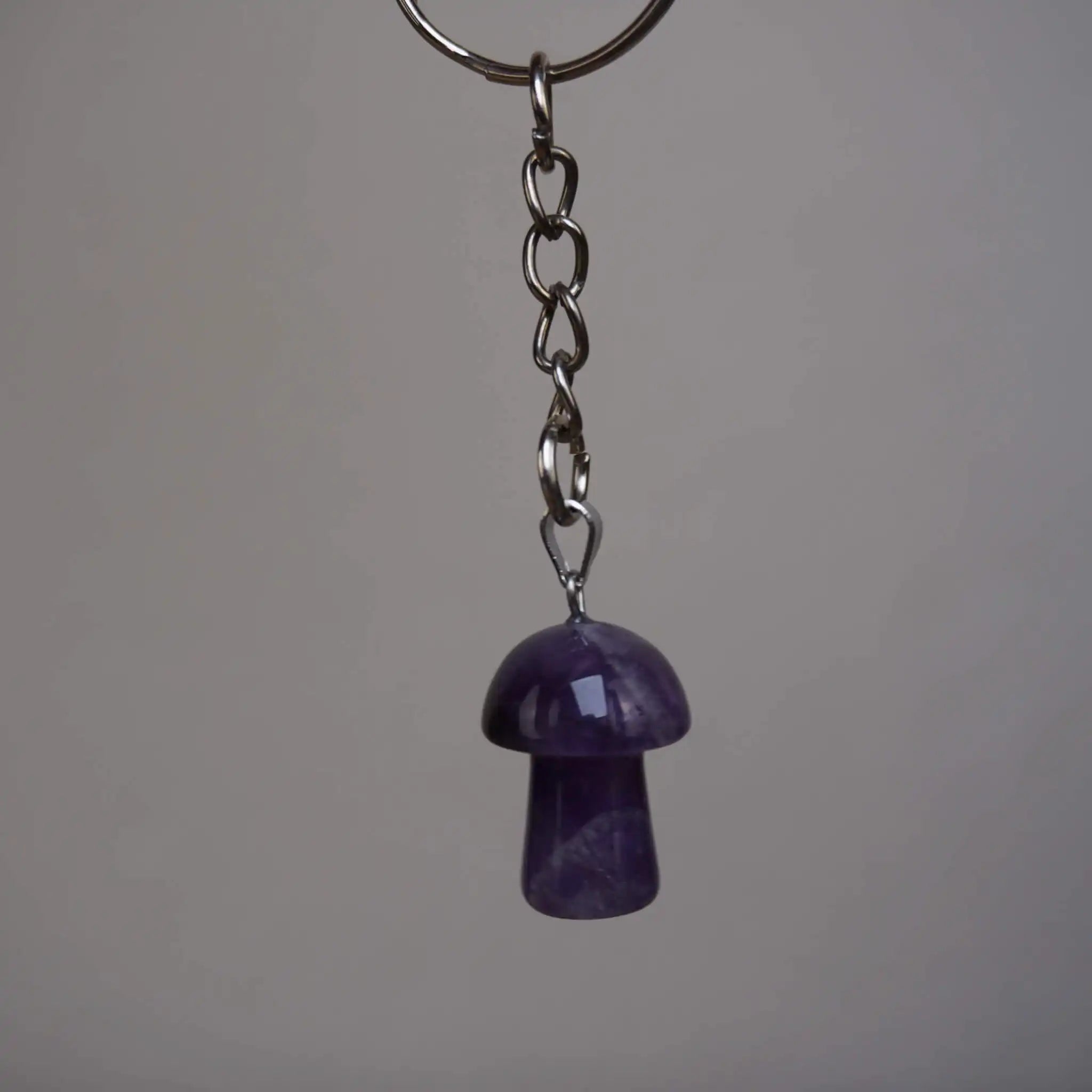 Schlüsselanhänger mit Amethyst Pilz als Edelstein-Anhänger