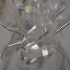 Mehrere klare Bergkristall Spitzen ineinander geschichtet in einer Glasschale